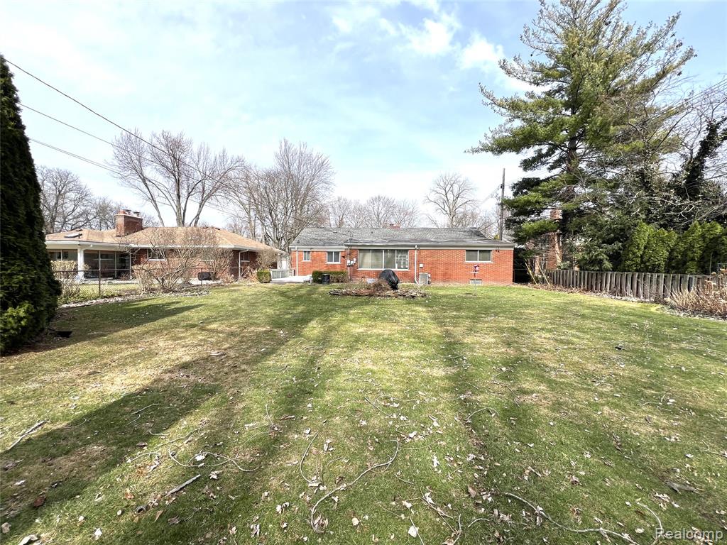 505 Anita Avenue, Grosse Pointe, MI 48236 — Photo 34