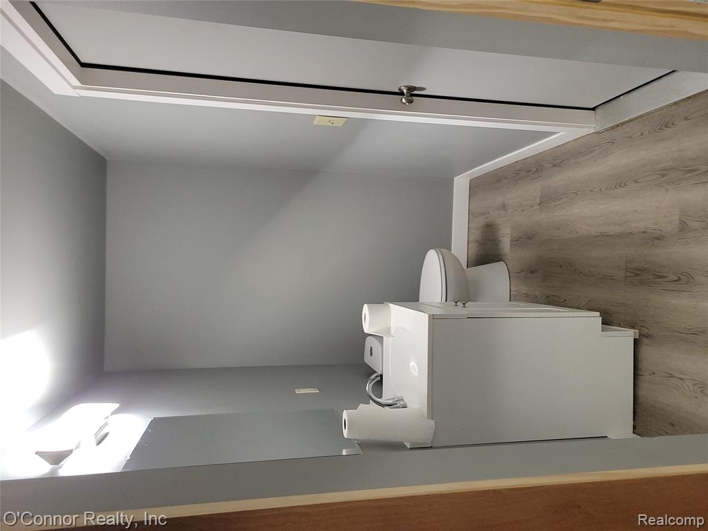 5506 Gratiot Avenue, St. Clair, MI 48079 — Photo 9
