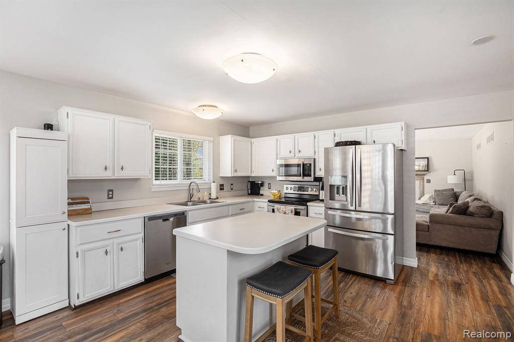 778 WOODLEIGH Way, Oxford, MI 48371 — Photo 9