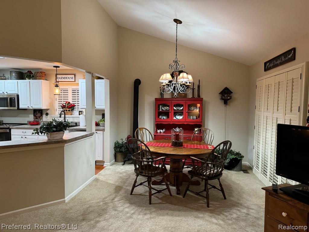 573 SNOWFALL Court, Howell, MI 48843 — Photo 6