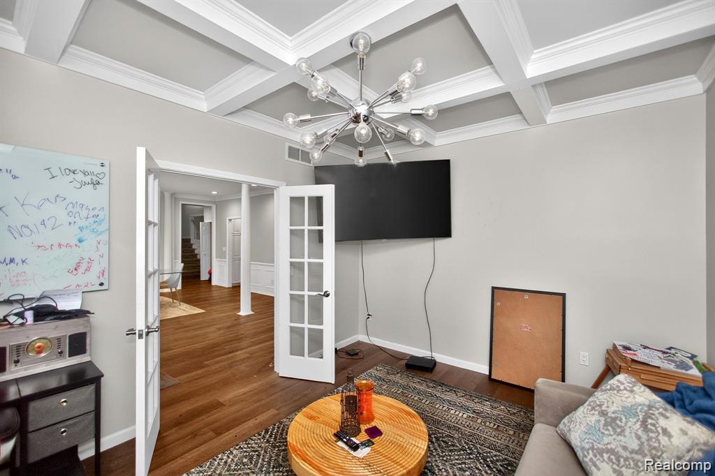 5874 Orchard Woods Drive, West Bloomfield, MI 48324 — Photo 4