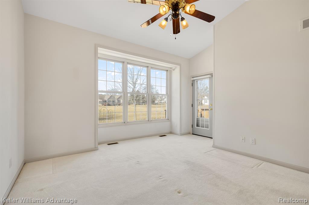 39547 CHAMPION Court, Northville, MI 48168 — Photo 21