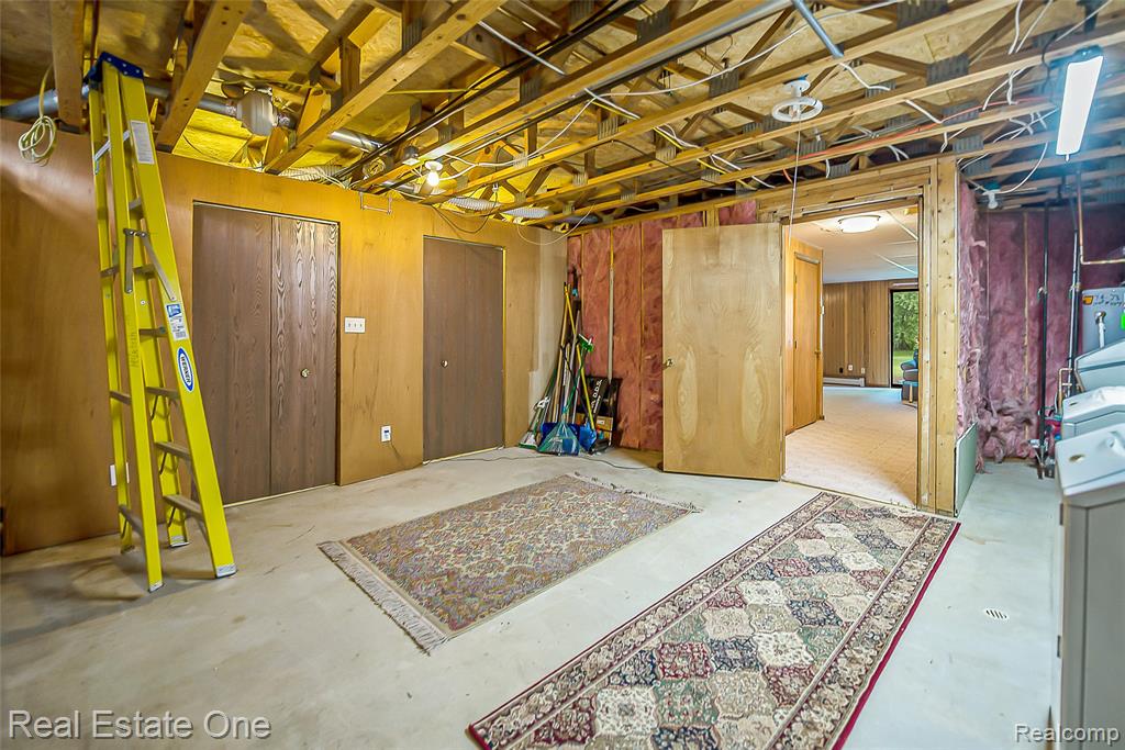 62177 TICONDEROGA, 4, South Lyon, MI 48178 — Photo 36