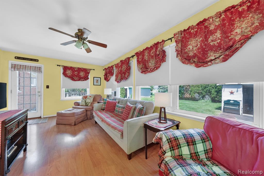 17386 Beverly Road, Beverly Hills, MI 48025 — Photo 14