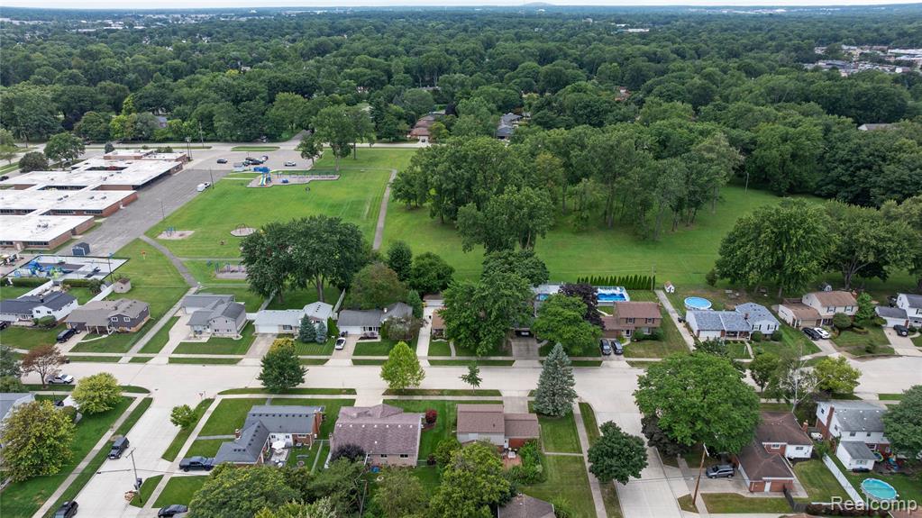 14962 Beatrice Street, Livonia, MI, 48154