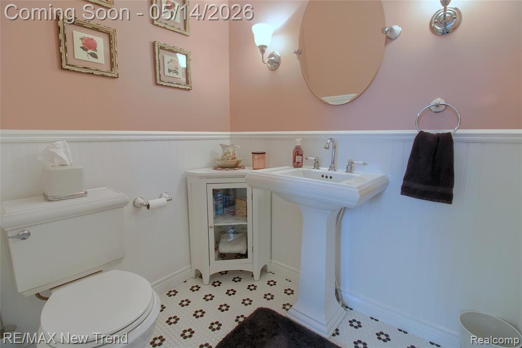 304 E Liberty Street, South Lyon, MI 48178 — Photo 28