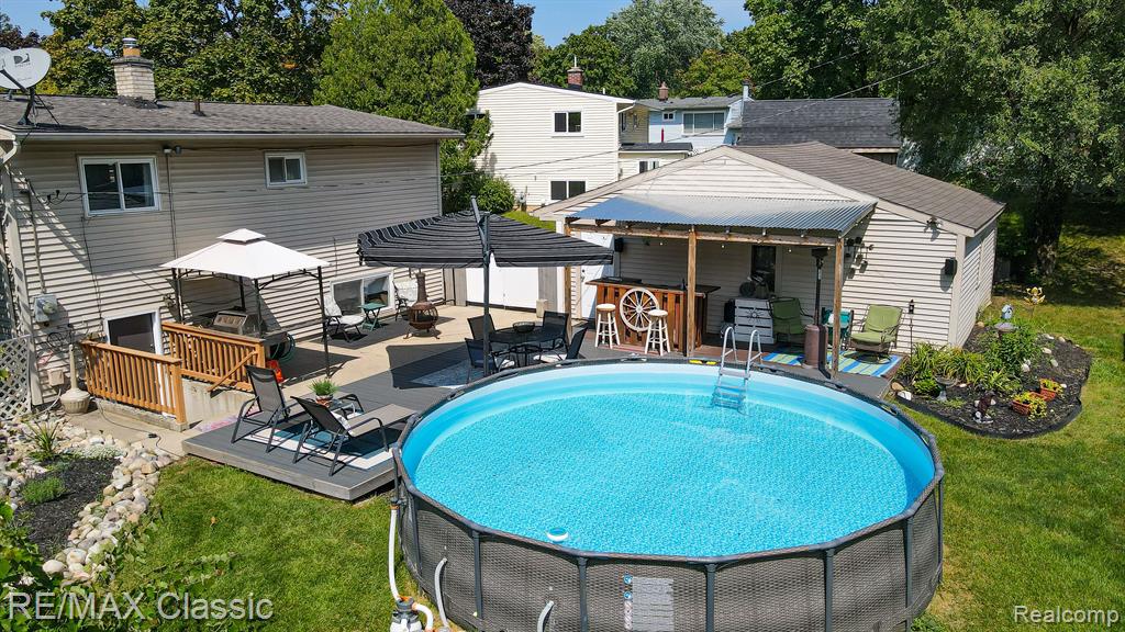 876 Panorama Court, Milford, MI 48381 — Photo 15