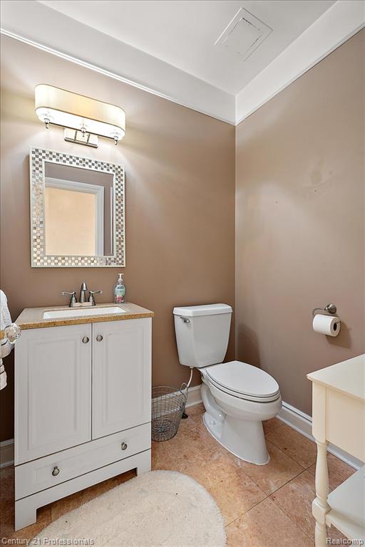 40205 Ashland Drive, Sterling Heights, MI 48313 — Photo 20