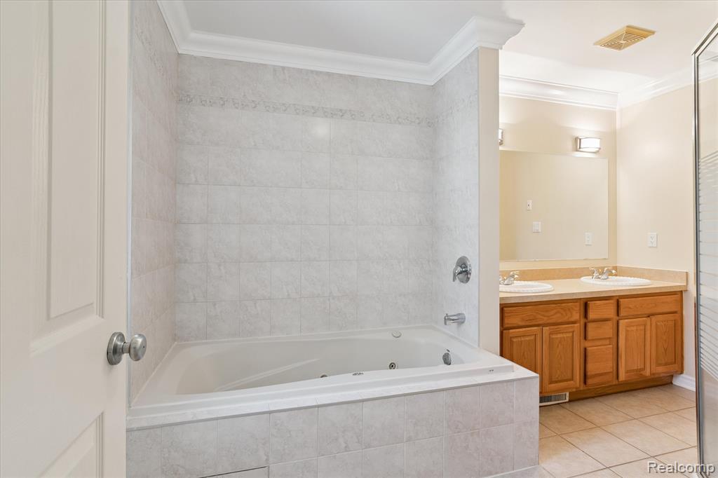 1500 Sheridan Street, 17, Detroit, MI 48214 — Photo 25