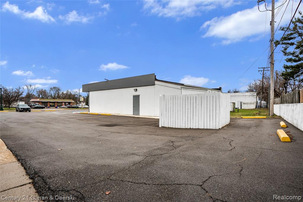 4502 S Wayne Road, Wayne, MI 48184 — Photo 26