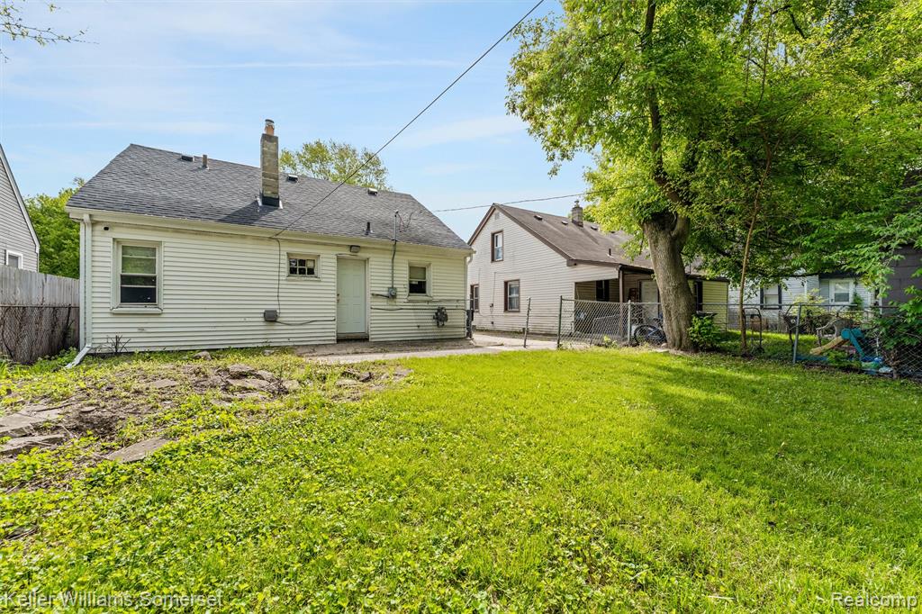 18629 Brady, Redford, MI 48240 — Photo 25