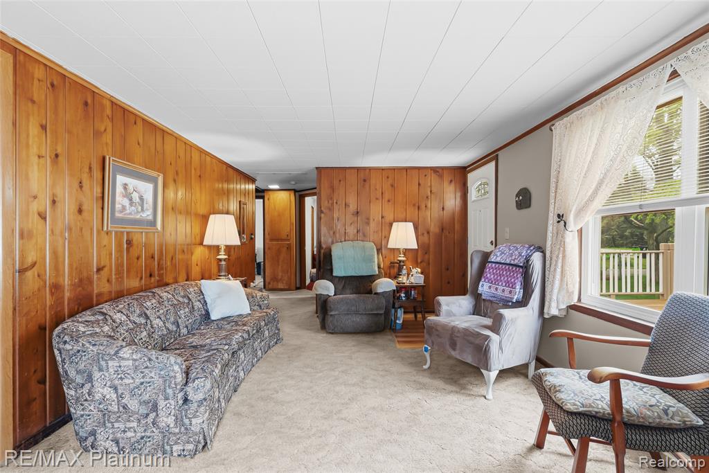 16479 S Jennings Road, Fenton, MI 48430 — Photo 13