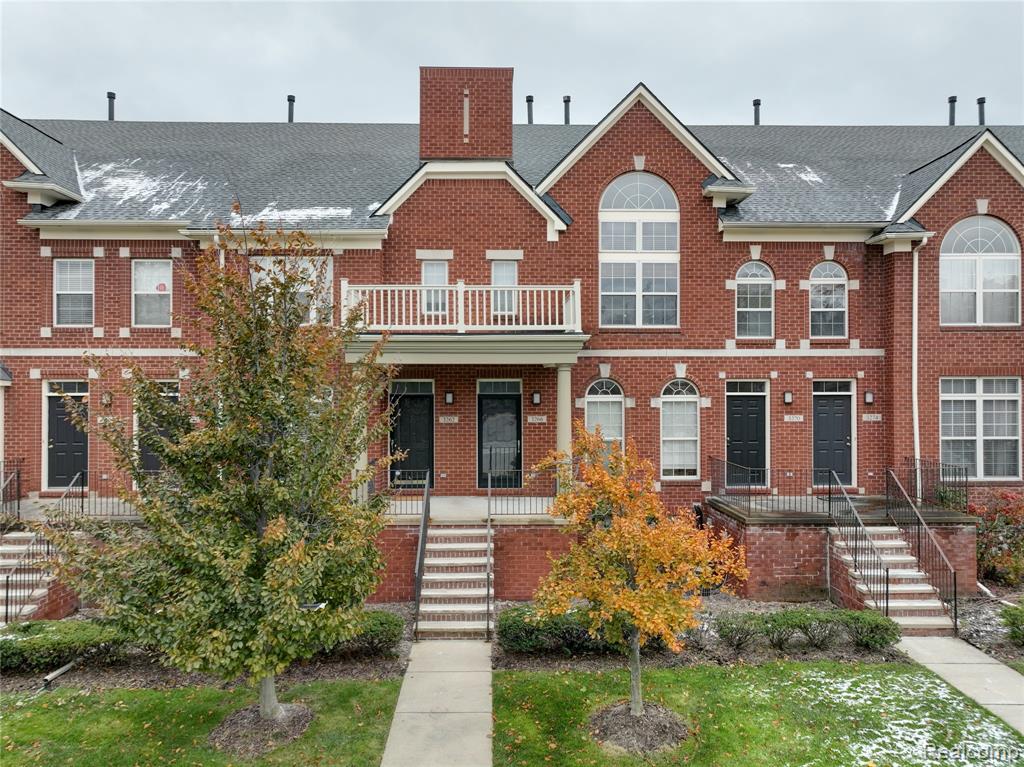 3266 Camden Drive, Troy, MI 48084