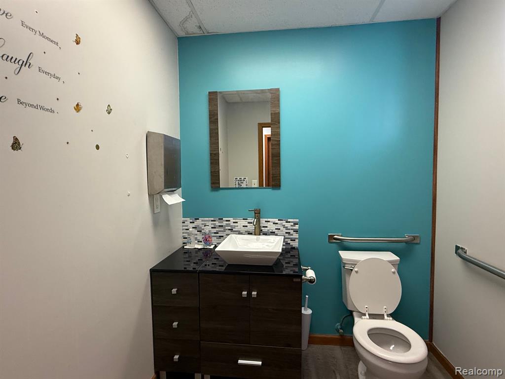 5830 N LAPEER Road, North Branch, MI 48461 — Photo 8