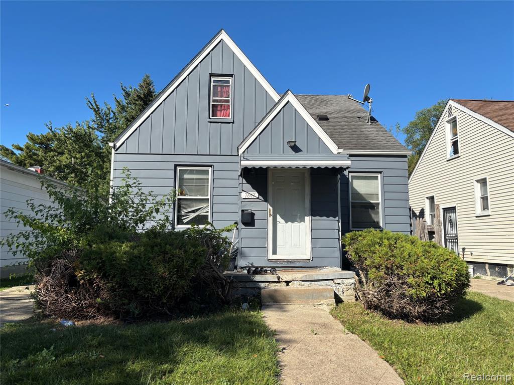 7647 Greenview Avenue, Detroit, MI 48228 — front exterior