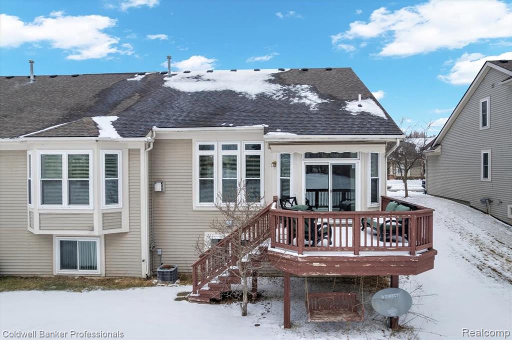 285 Stony Lake Drive, Oxford, MI 48371 — Photo 5