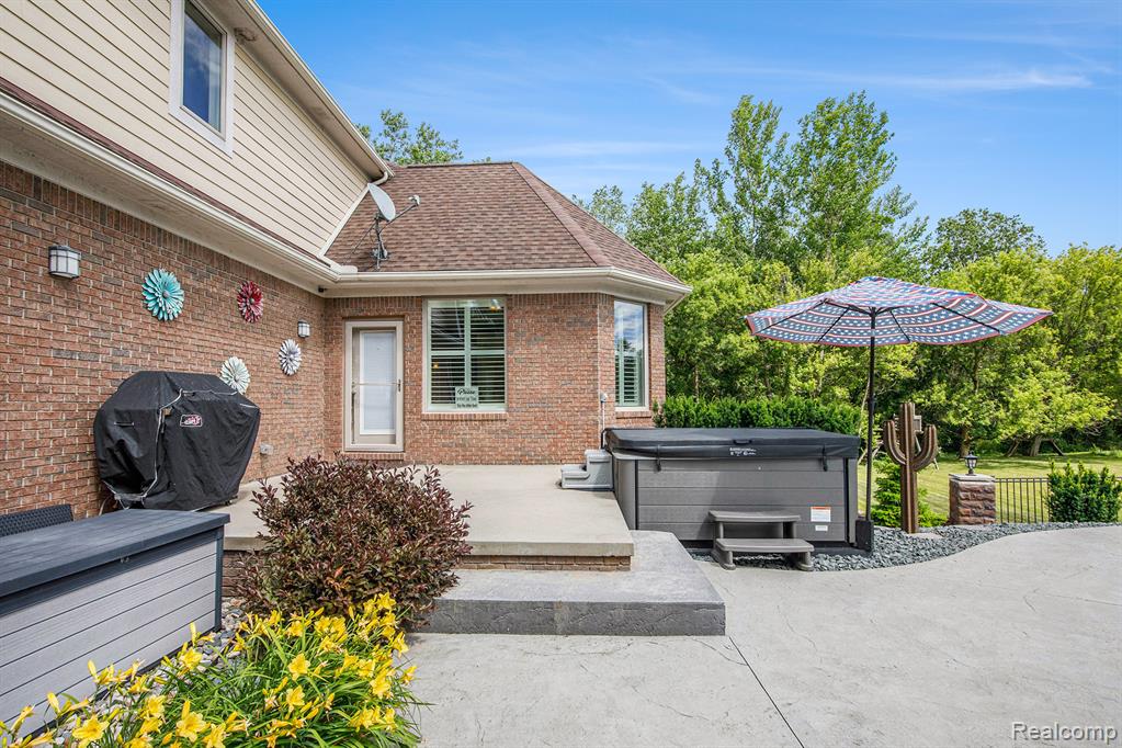 8670 Country Manor Drive, Bruce, MI 48065 — Photo 45