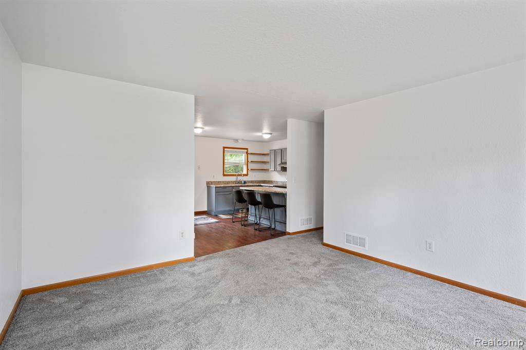 1125 HOUND DOG Trail, St. Helen, MI 48656 — Photo 11