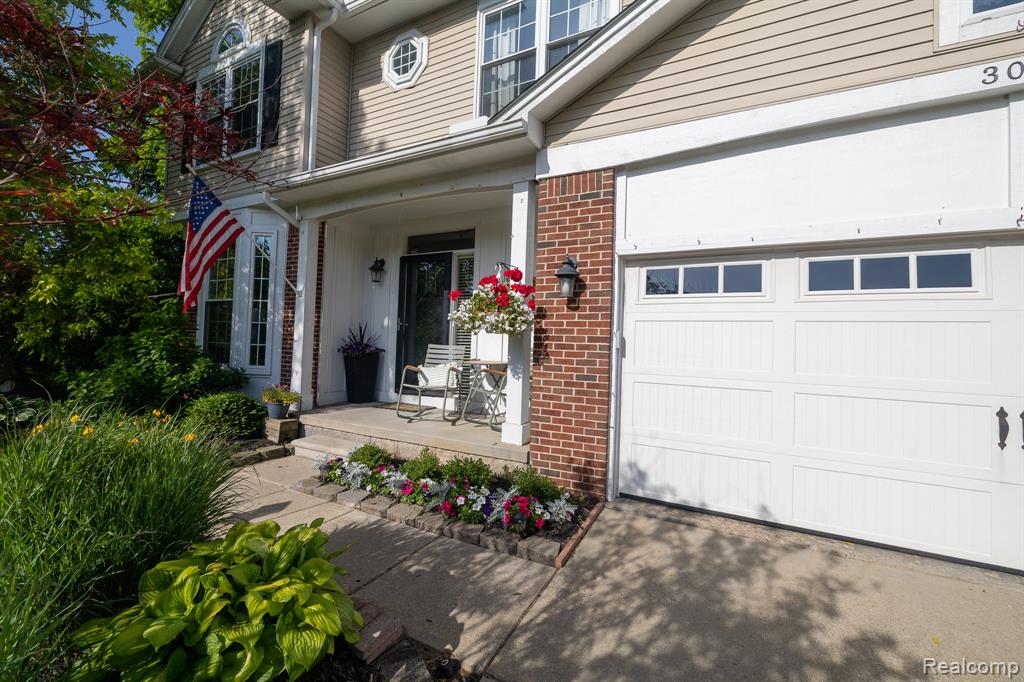 3094 Waldon Park Drive, Orion, MI — Photo 32