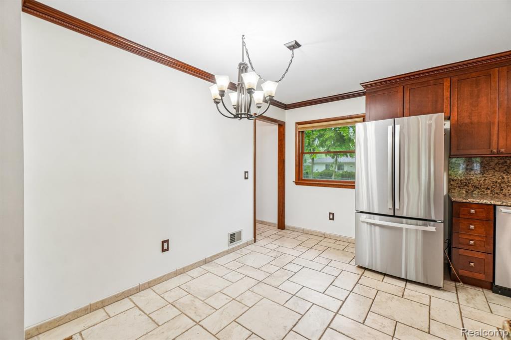 1397 Flamingo Street, Wixom, MI 48393 — Photo 10
