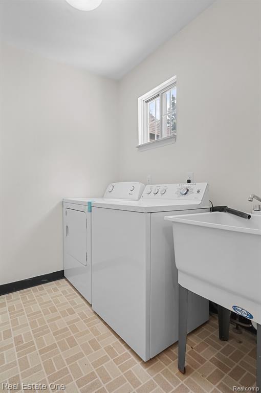 6770 John R Road, Troy, MI 48085 — Photo 15