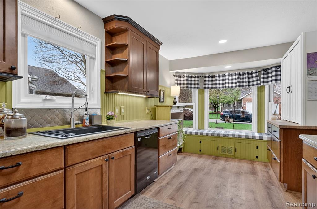 1390 Steeplechase Court, Howell, MI 48843 — Photo 8