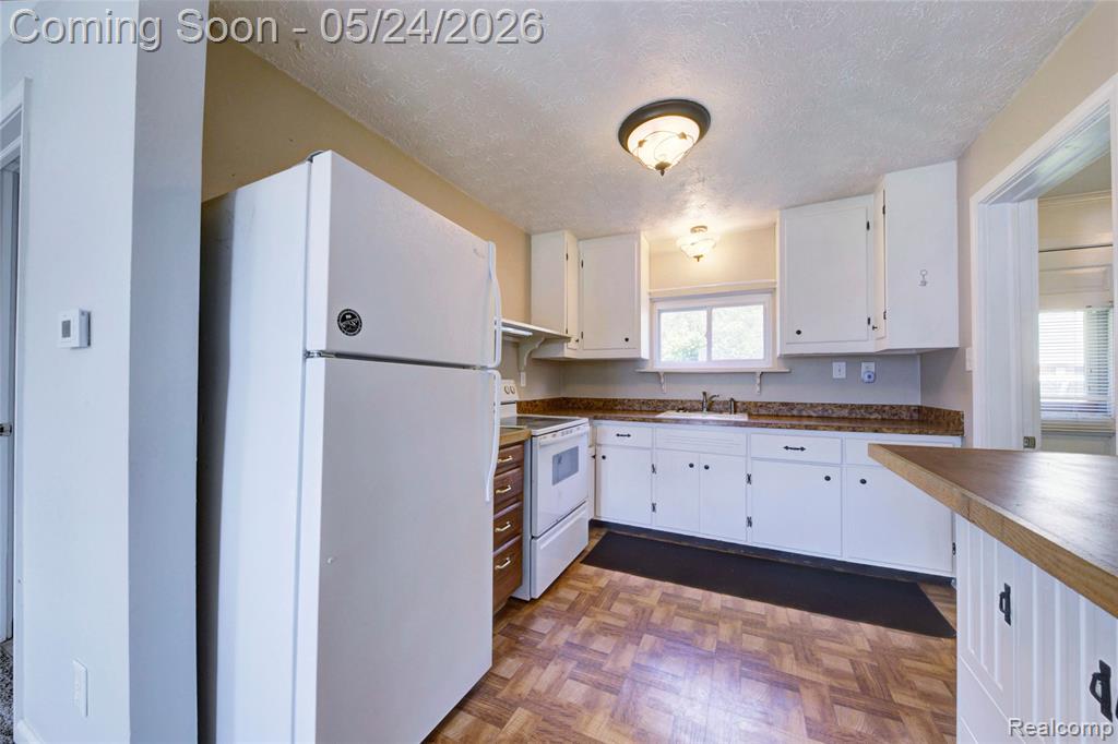 3542 East Street, Hartland, MI 48353 — Photo 13