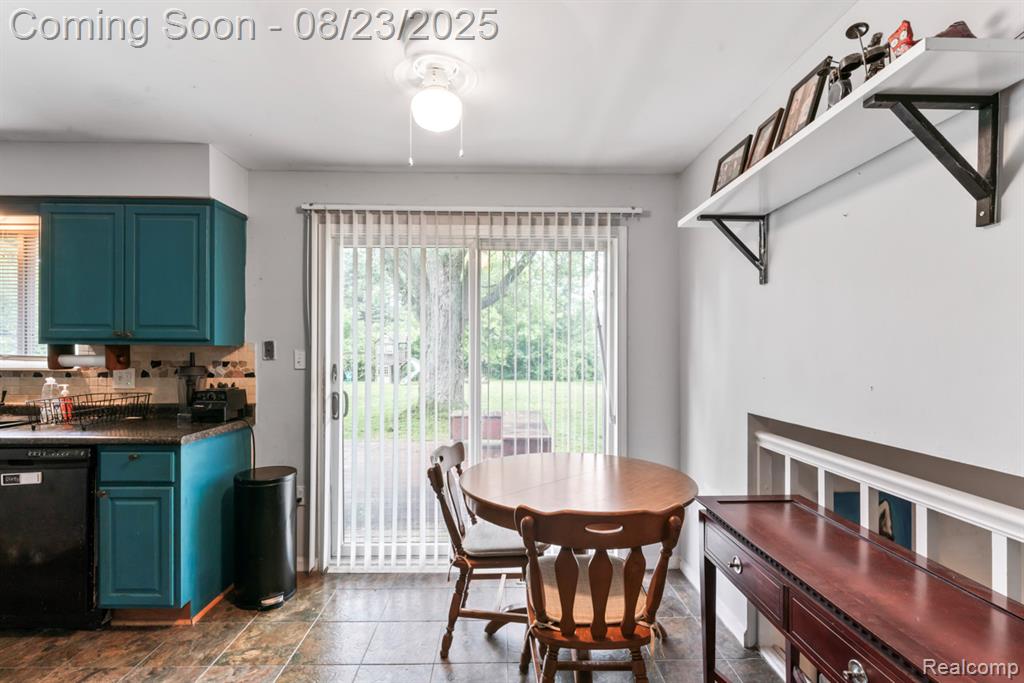 5443 Mancelona Drive, Grand Blanc, MI 48439 — Photo 5