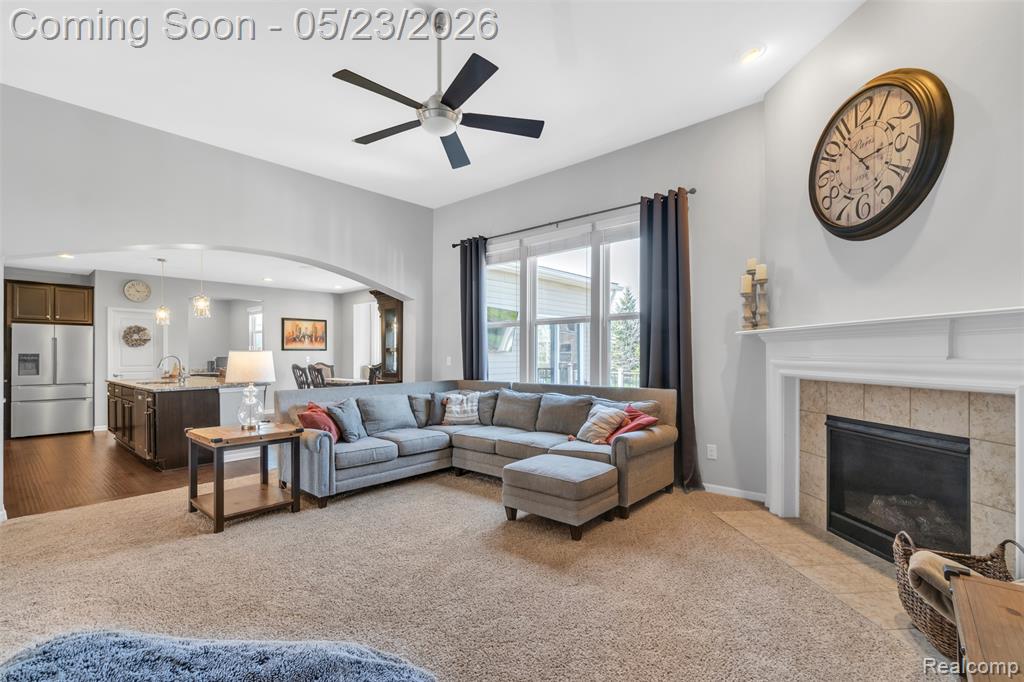15745 Diamante Drive, Macomb, MI 48044 — Photo 13