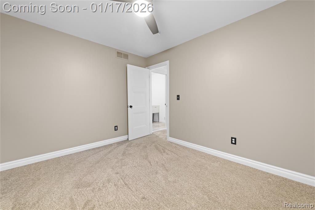 32363 Adam Brown Drive, Rockwood, MI — Photo 27