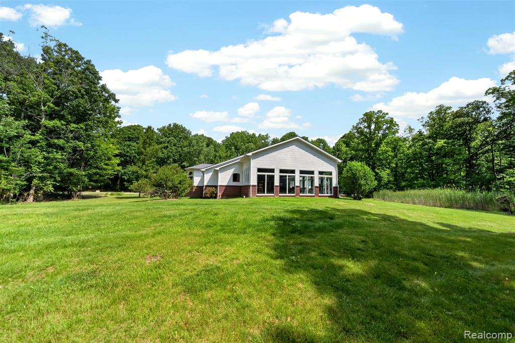 1621 Preservation Lane, St. Clair, MI 48079 — Photo 27
