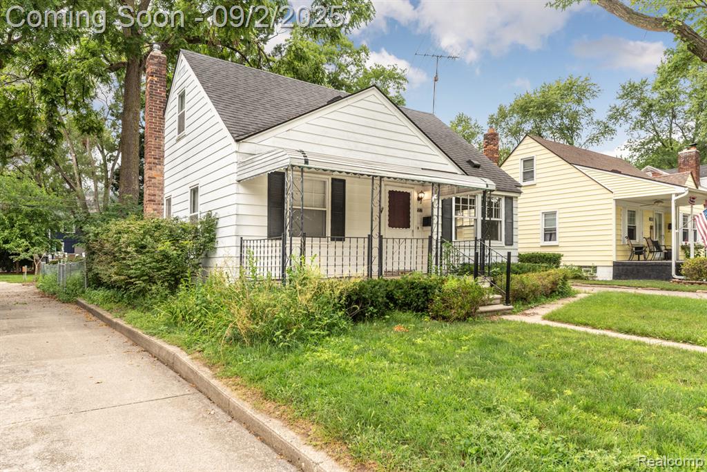 557 N Harvey Street, Plymouth, MI 48170 — Photo 2