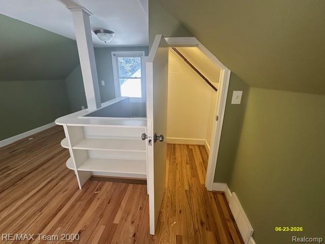 579 E Baker Avenue, Clawson, MI — Photo 17