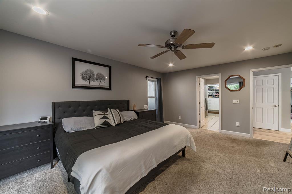 46555 Dequindre Road, Rochester Hills, MI 48307 — Photo 37