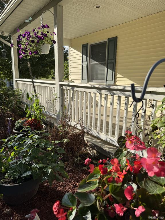 6409 Robb Road, Fowlerville, MI 48836 — Photo 5