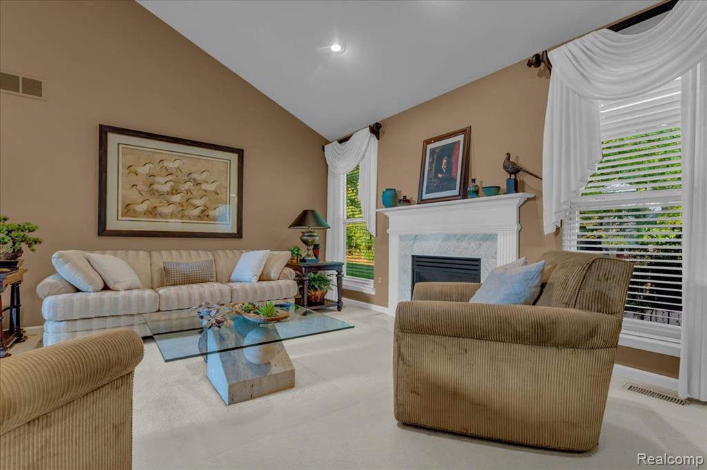 44182 Dylan, Sterling Heights, MI 48314 — Photo 6