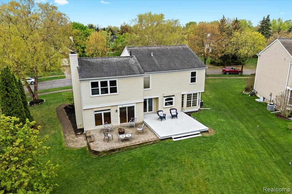 45273 Yorkshire Drive, Novi, MI — Photo 43