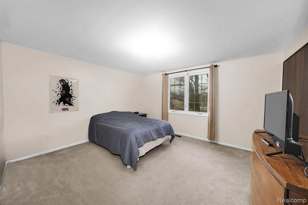 982 LANGLEY Road, Rochester Hills, MI 48309 — Photo 25