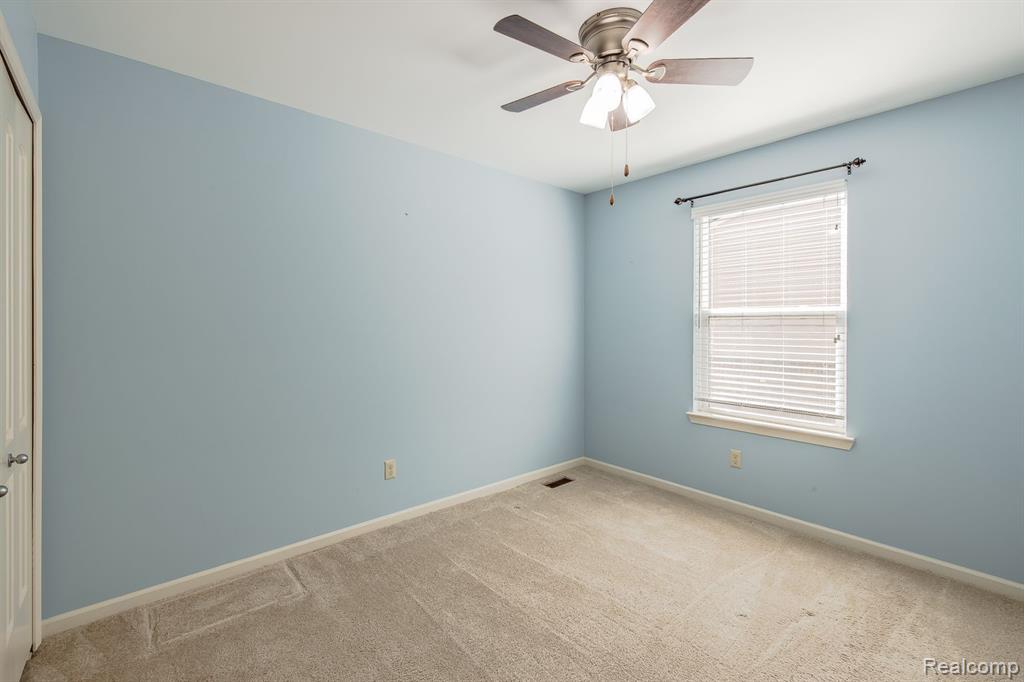5973 BAYPOINTE Boulevard, Clarkston, MI — Photo 30