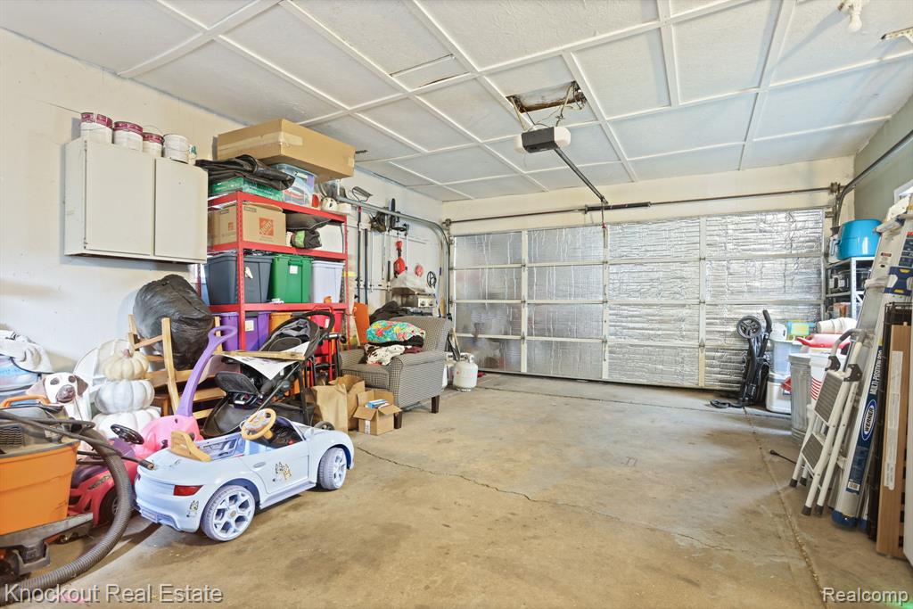 3321 S Airport Road, Bridgeport, MI 48722 — Photo 28