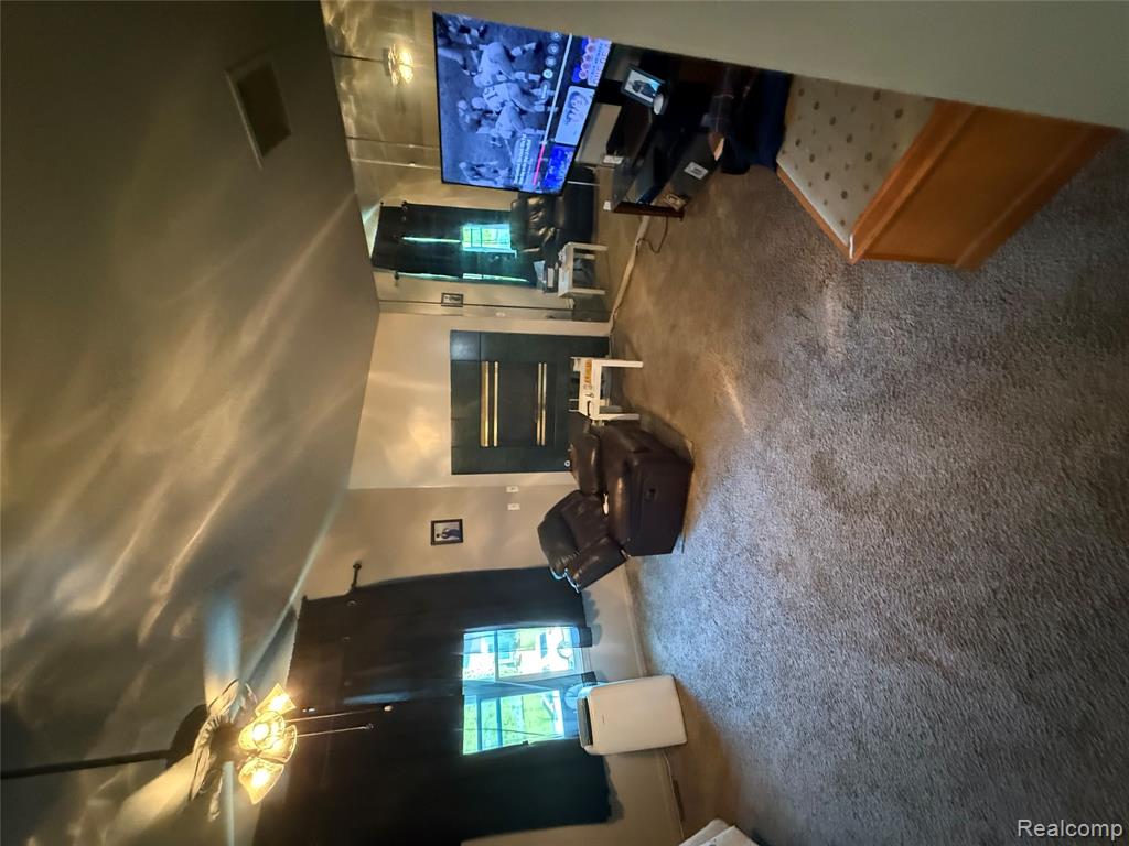 44994 Sondra Drive, Belleville, MI 48111 — Photo 30
