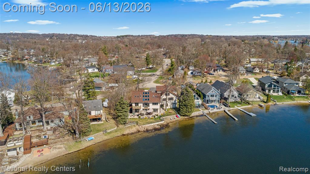 1100 Clearwater Boulevard, White Lake, MI — Photo 9