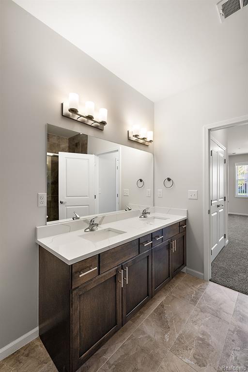 8298 Heywood Circle, Sterling Heights, MI 48312 — Photo 15