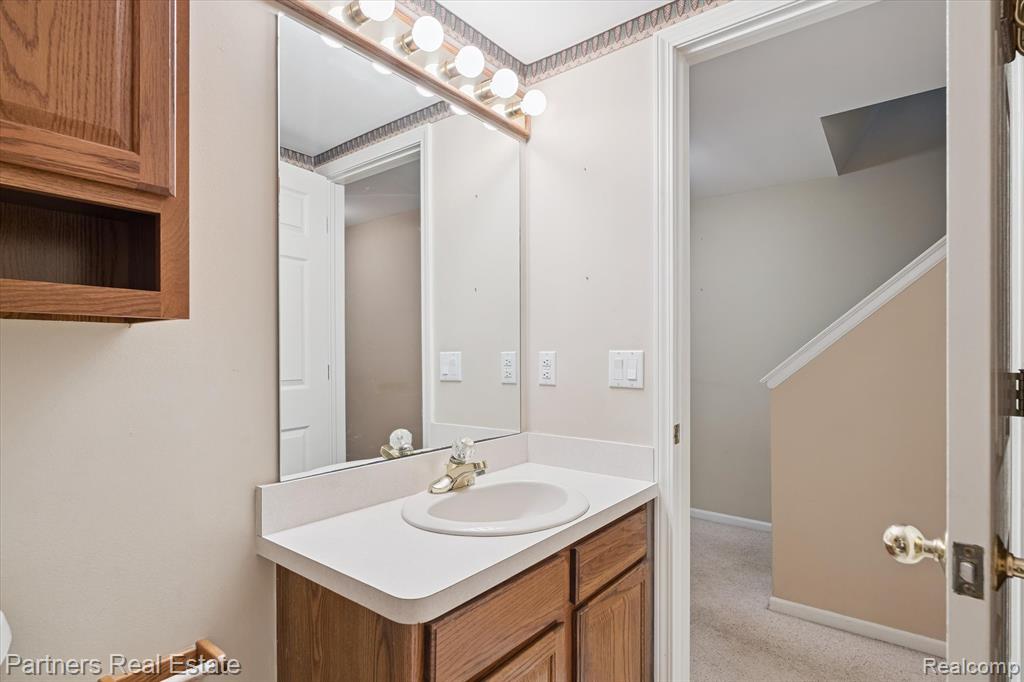 4445 Golf View Drive, Brighton, MI 48116 — Photo 39