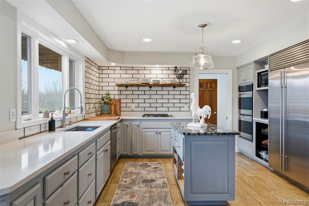7400 Dutch Road, Goodrich Vlg, MI — Photo 11