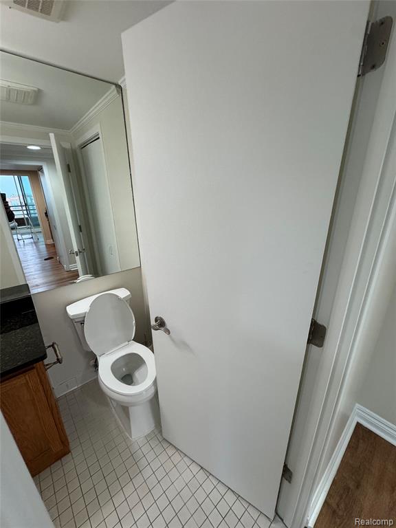 3320 Spinnaker Lane, 18C, Detroit, MI 48207 — Photo 25