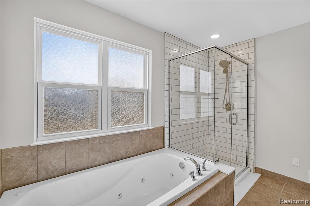59684 Twin Pines Drive, New Hudson, MI 48165 — Photo 18