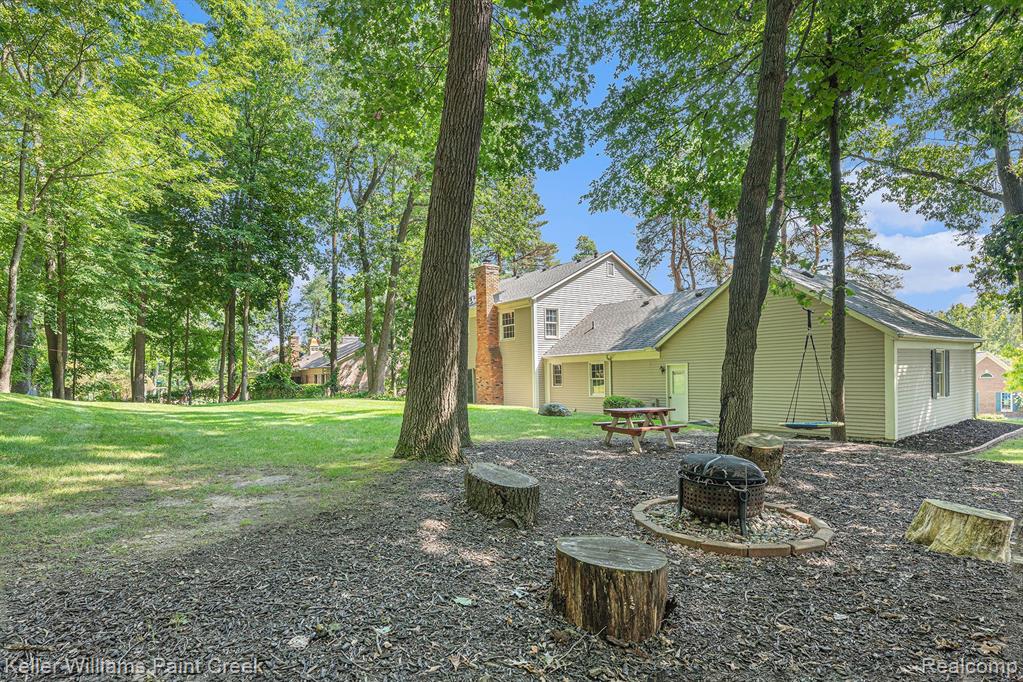 6448 DEER RIDGE Drive, Clarkston, MI 48348 — Photo 37