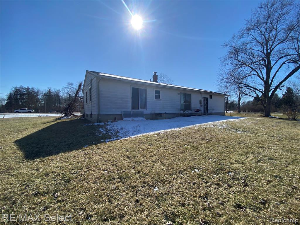 8126 Corunna Road, Flint, MI 48532 — Photo 4