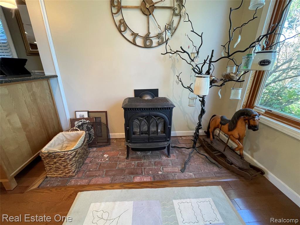 10438 King Road, Davisburg, MI 48350 — Photo 13